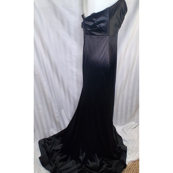 Formal Strapless Mermaid Black Ball Gown Cinderella Divine Size 12 - Picture 5 of 15